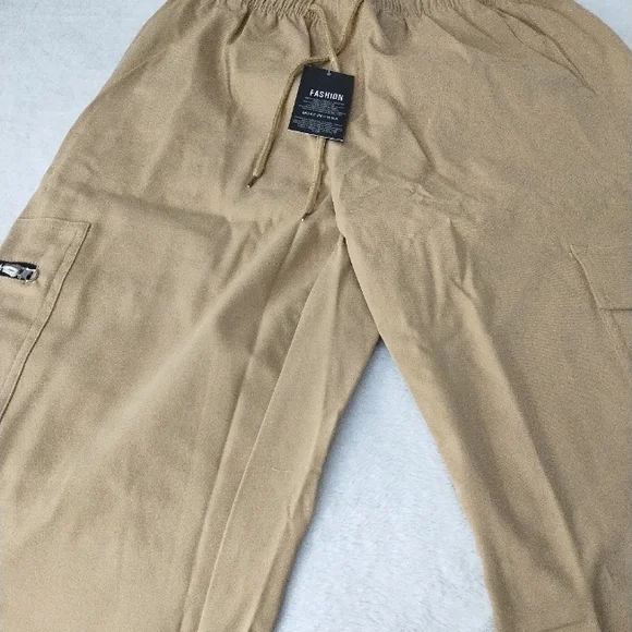 Mens beige cargo pants - Picture 1 of 8